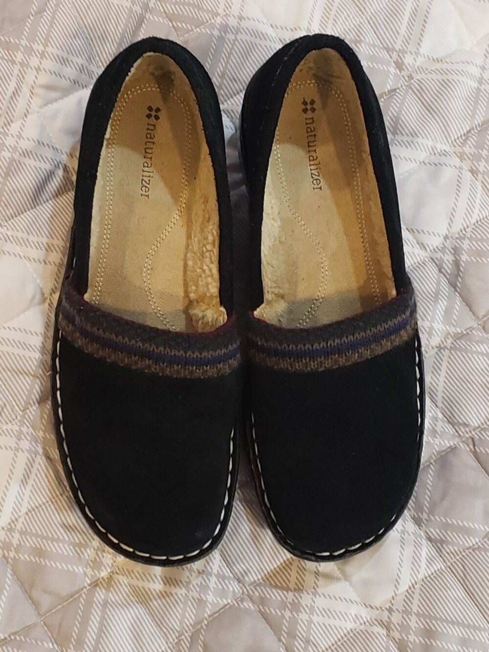 Naturalizer Suri Black Suede loafers with bohemian embroider size 7M